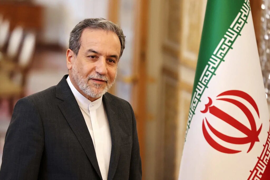 Iran warns ships not to bypass its chosen Hormuz route