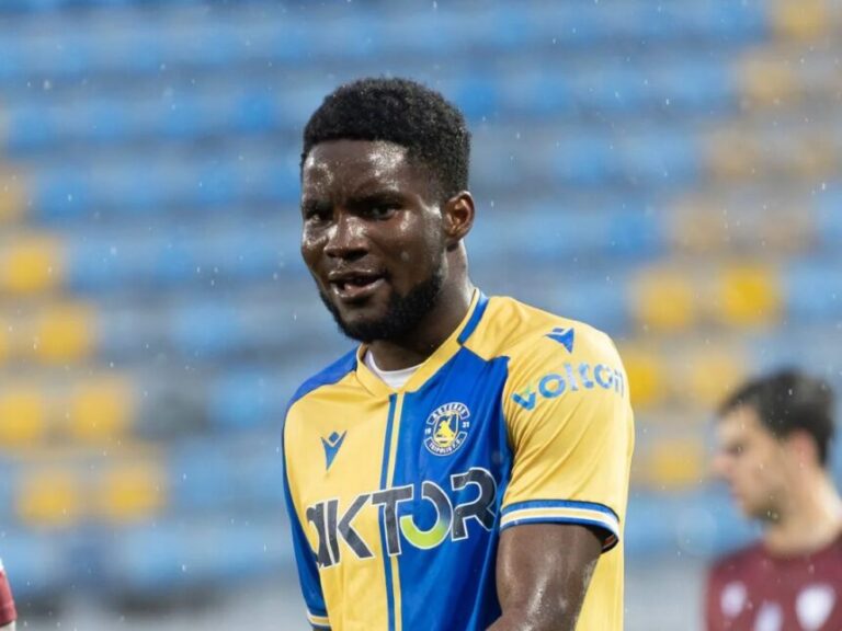 Transfer: Nigerian striker seals move to Bulgarian club, Botev Plovdiv