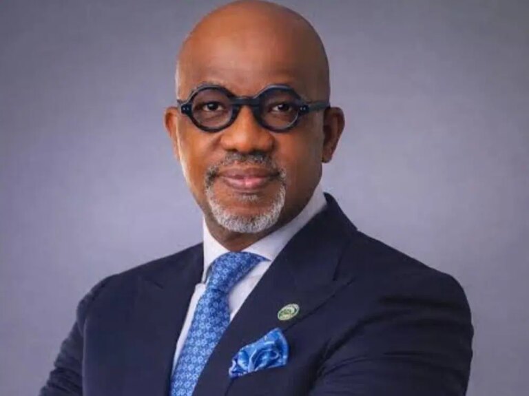Cabinet members don’t prostrate before Abiodun – Ogun govt