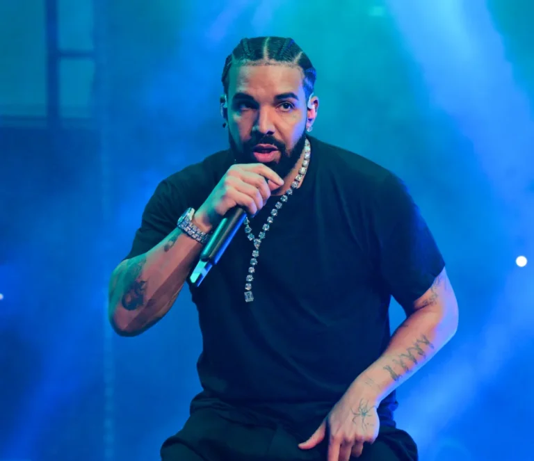 Drake stakes over N1bn on Canada to beat South Africa in World Cup knockout clash