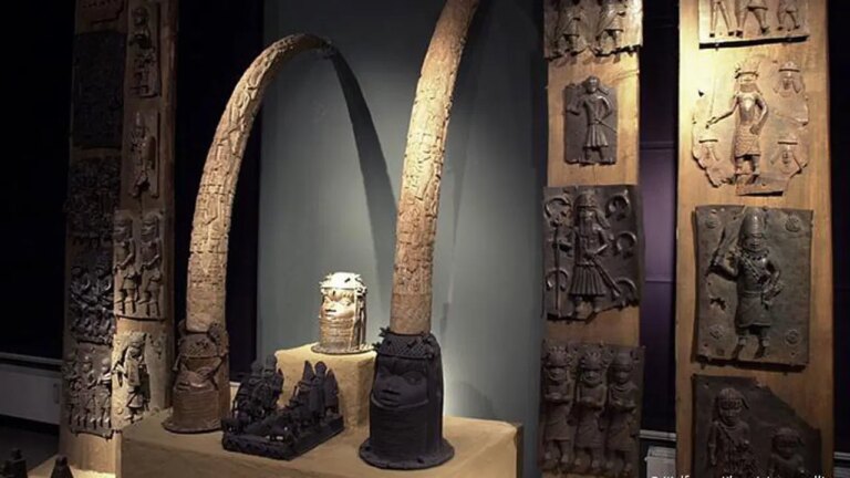 Switzerland returns famed Benin Bronzes to Nigeria