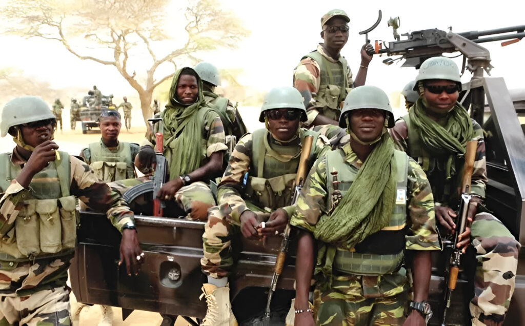 Army rescues eight kidnap victims, arrests 39 suspected drug dealers