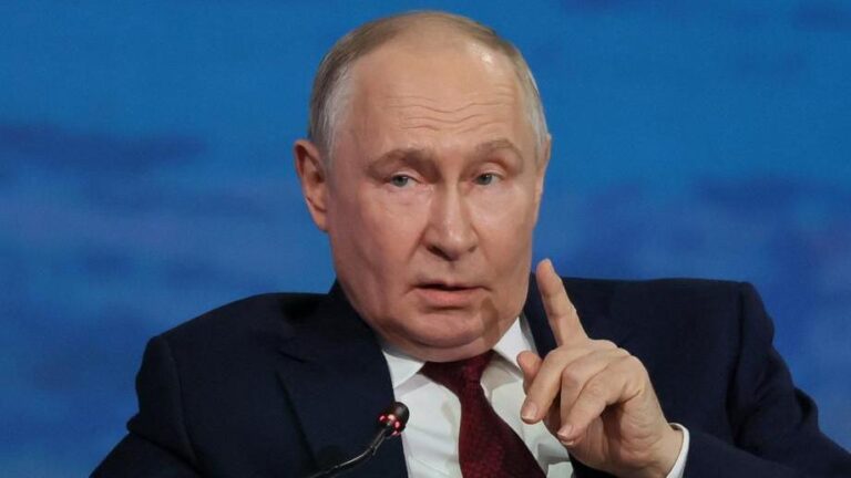 ‘Russia has sufficient resources’ – Putin slams new EU sanctions