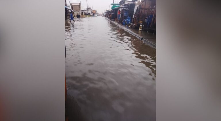 Flood Hits Parts Of Lagos After Downpour