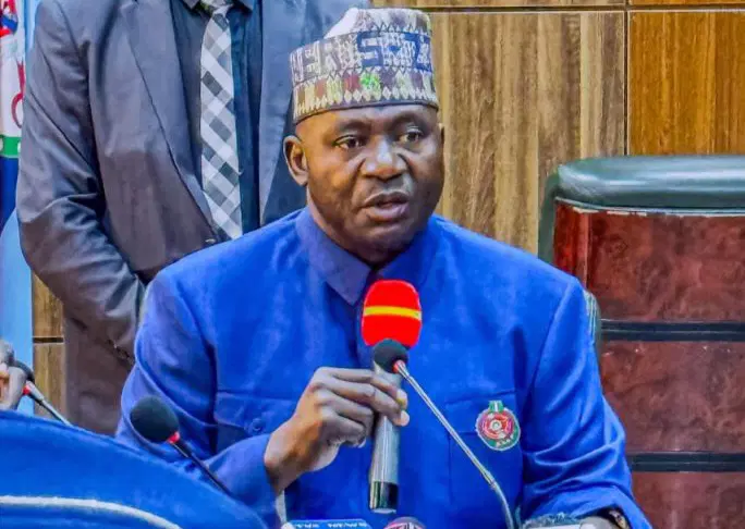 FG pushing anti-jihadist collaboration with Benin, Niger – Defence minister
