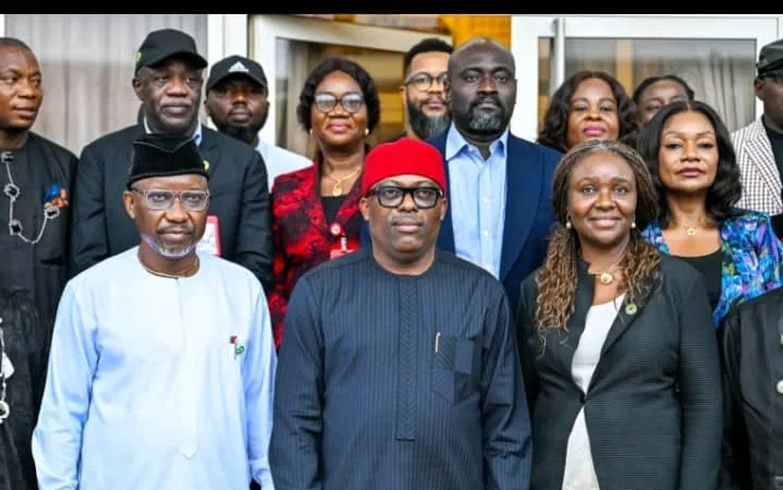 Minister leads federal delegation to Bille community over gas seepage