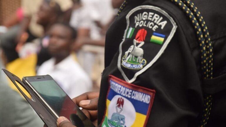 Lagos Police Nab Five Cultism Suspects, Recover Weapons, 500 Sim Cards