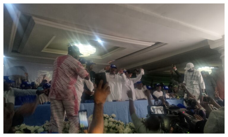 2027: Oyo APC guber candidate Alli unveils Adedeji as running mate