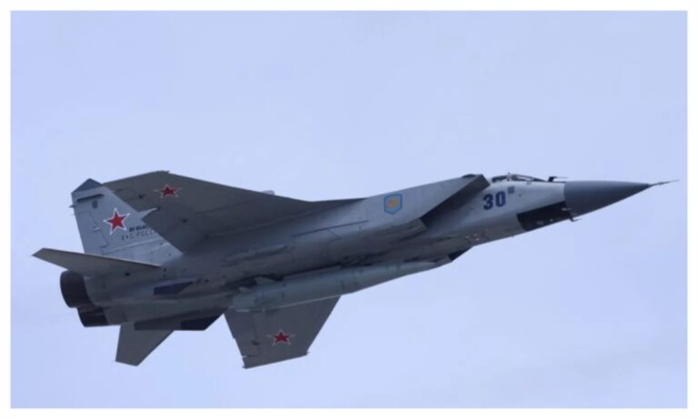 Russian aircraft reportedly shot as terrorists capture Malian soldiers